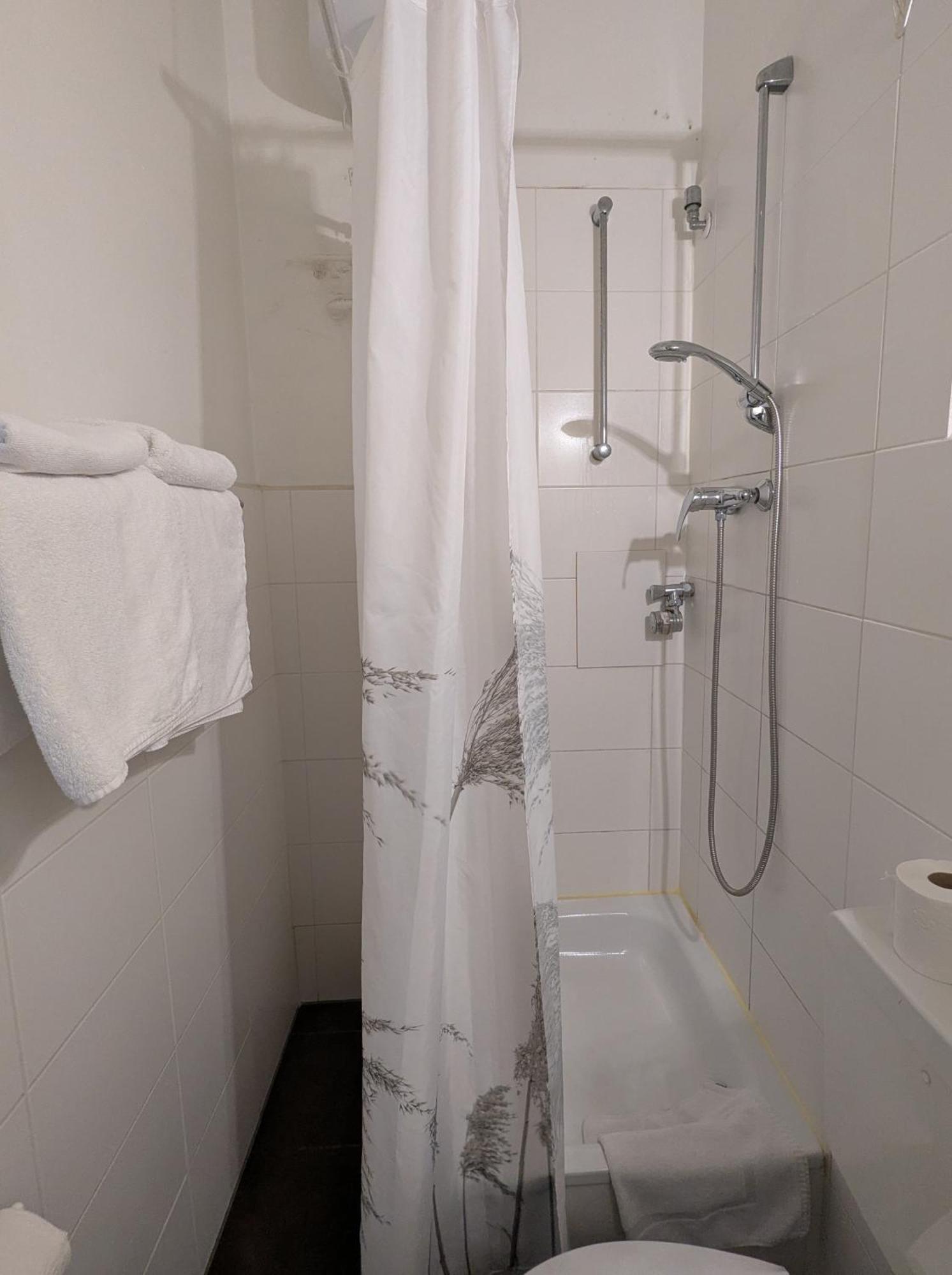Hotel-Pension Charlottenburg — Zdjęcia 1